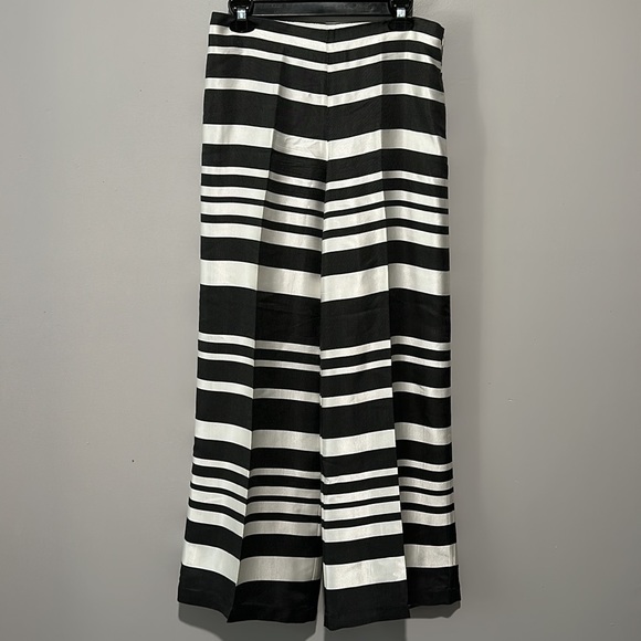 Trina Turk Netti Parasol Striped Black & White Trouser Pants Sz 4 - Picture 2 of 6